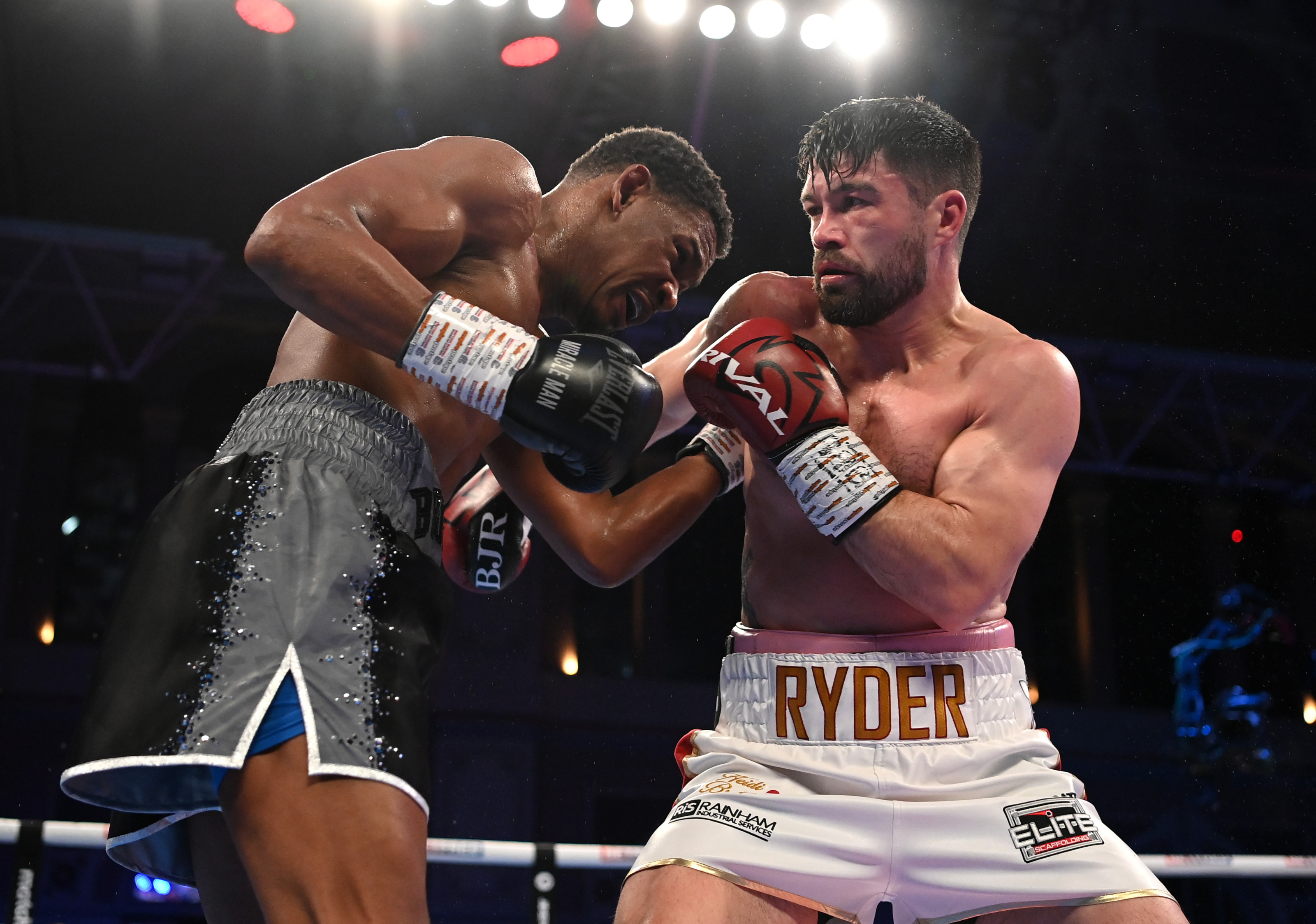 John Ryder Aims to Upset Canelo Alvarez In His Hometown