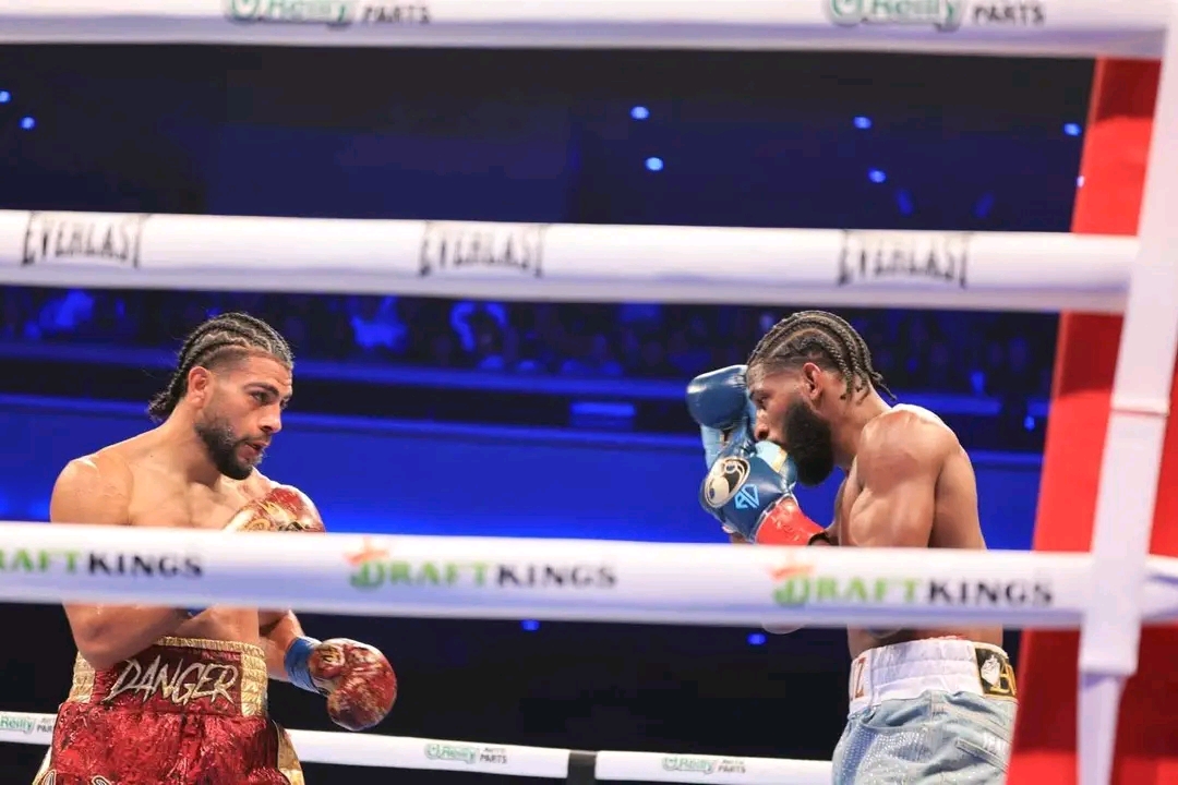 Raymond Muratalla Decisions Andy Cruz To Retain IBF Lightweight Title